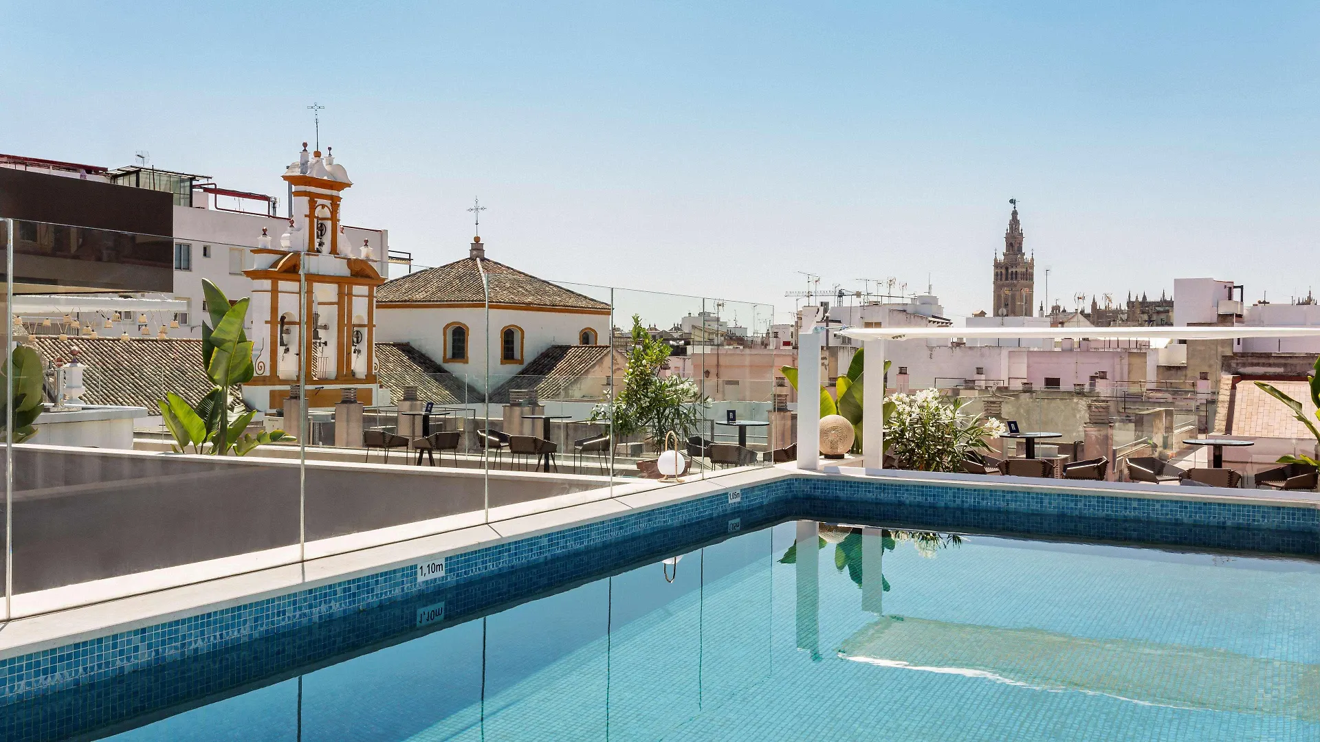 Radisson Collection Hotel, Magdalena Plaza Sevilla location
